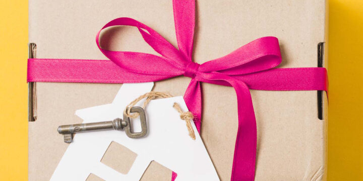 Give Yourself The Gift of Refinancing!